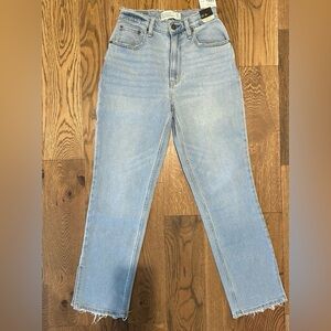 Abercrombie & Fitch 90s Straight Ultra High Rise Jeans